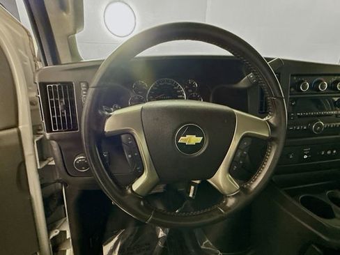 Used 2016 Chevrolet Express 3500 Extended image 11