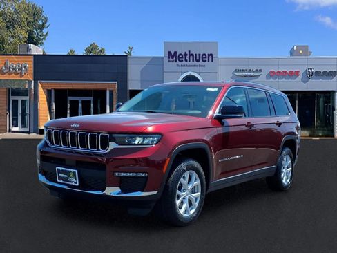Used 2023 Jeep Grand Cherokee L Limited AWD/4WD image 9