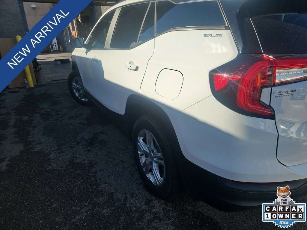 Certified 2024 GMC Terrain SLE w/ Driver Convenience Package FWD image 7