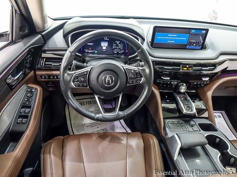 Used 2023 Acura MDX w/ Advance Package AWD/4WD image 18