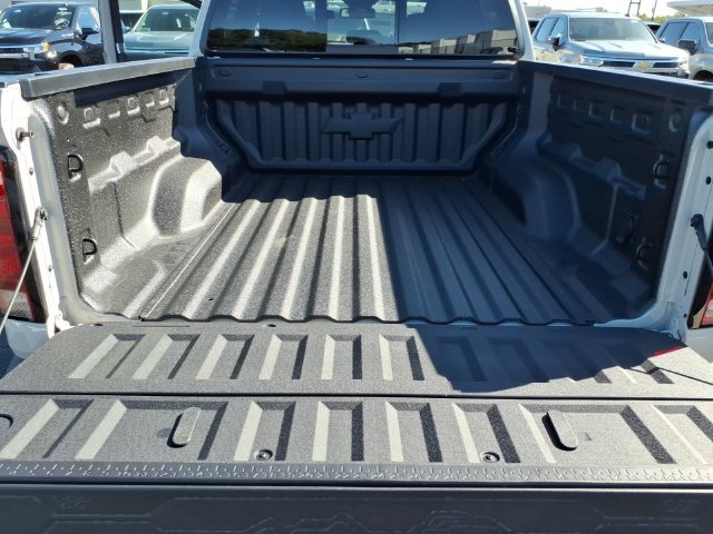 New 2026 Chevrolet Colorado ZR2 w/ Technology Package AWD/4WD image 10