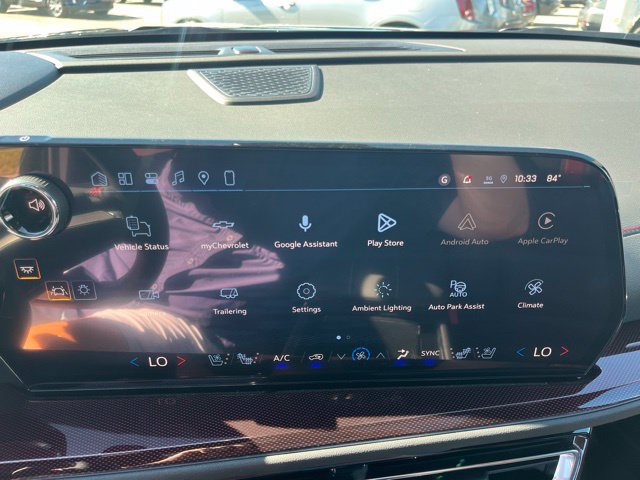 New 2027 Chevrolet Traverse RS w/ LPO, Floor Liner Package FWD image 27