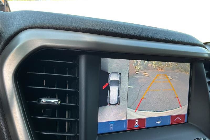Used 2017 GMC Acadia Denali w/ Technology Package FWD image 30