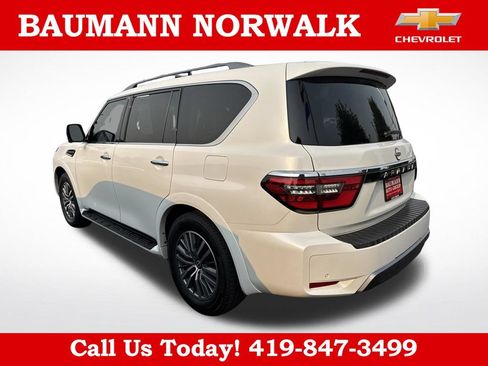 Used 2023 Nissan Armada SL w/ Captain's Chairs Package AWD/4WD image 2
