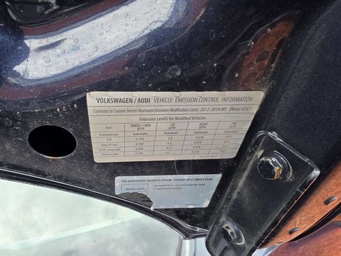 Used 2012 Volkswagen Passat TDI SEL Premium image 22