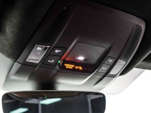 Used 2020 Porsche Taycan 4S image 37