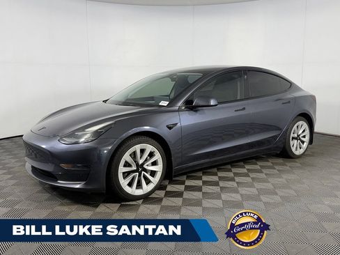 Used 2023 Tesla Model 3 Standard Range RWD image 1