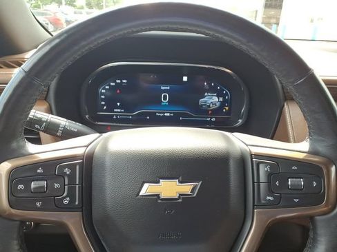 Certified 2023 Chevrolet Suburban High Country AWD/4WD image 25