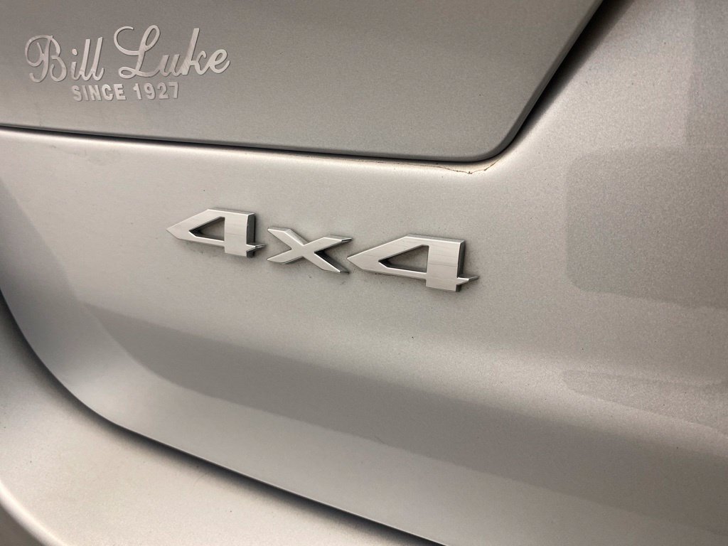 Used 2023 Jeep Grand Cherokee L Limited AWD/4WD image 11