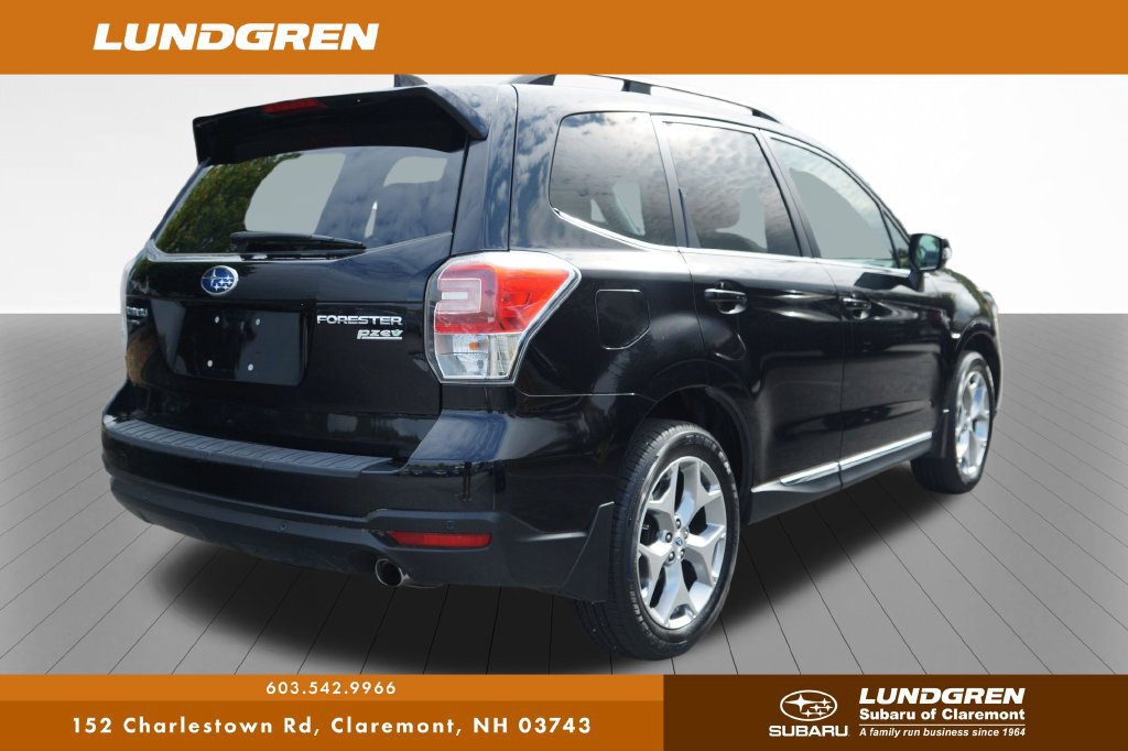 Used 2017 Subaru Forester 2.5i Touring AWD/4WD image 3