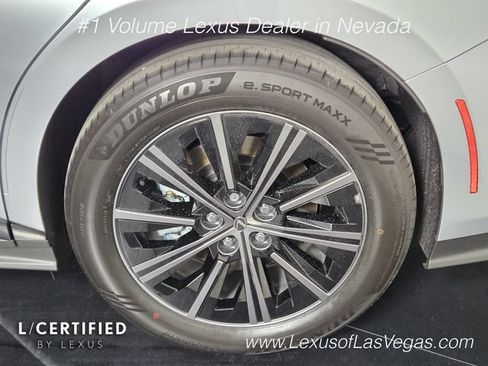 Used 2026 Lexus ES 350e w/ Convenience Package FWD image 12