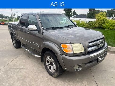 Used 2004 Toyota Tundra SR5 w/ Towing Pkg AWD/4WD image 1