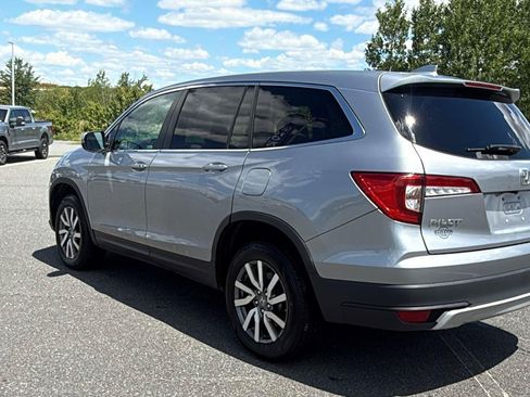 Used 2021 Honda Pilot EX image 10