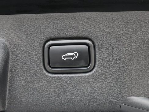 Used 2023 Kia Sportage X-Line w/ X-Line Premium Package image 11