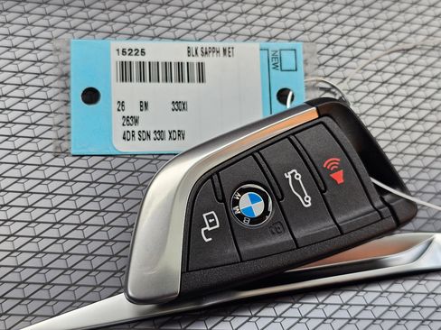 New 2026 BMW 330i xDrive Sedan w/ M Sport Package image 32