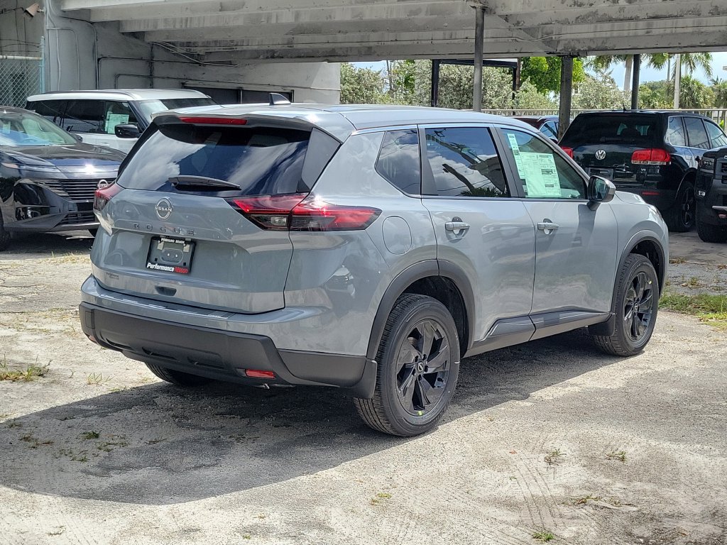 New 2026 Nissan Rogue SV FWD image 8