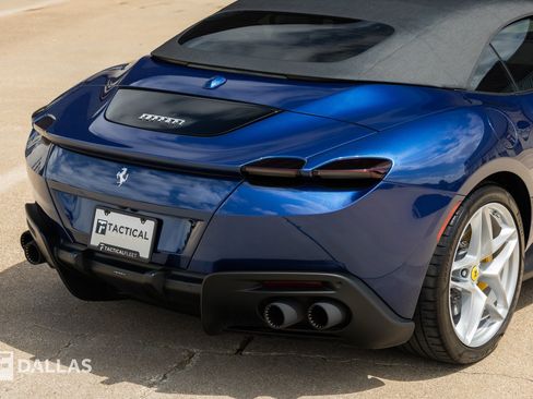 Used 2025 Ferrari Roma Spider RWD image 16
