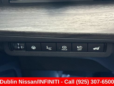 Used 2023 Nissan Ariya FWD image 41