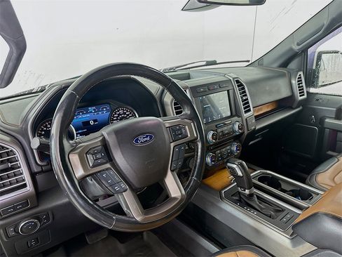 Used 2017 Ford F150 Limited w/ Trailer Tow Package image 10