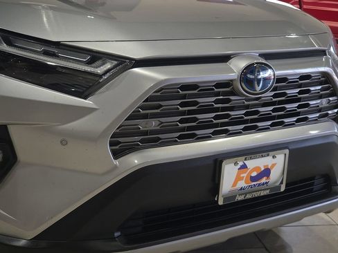 Used 2024 Toyota RAV4 Limited AWD/4WD image 7