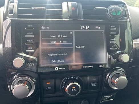 Used 2021 Toyota 4Runner TRD Off-Road AWD/4WD image 10