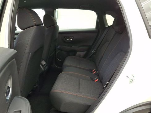 Used 2024 Honda HR-V Sport image 20