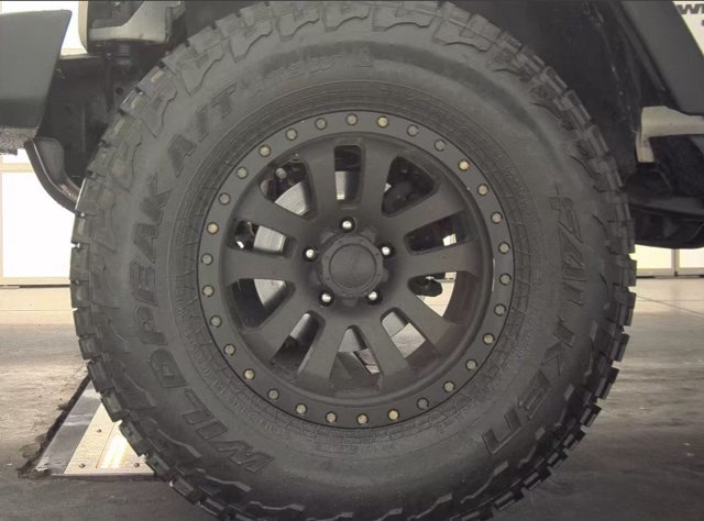 Used 2014 Jeep Wrangler Unlimited Sport w/ Quick Order Package 24S AWD/4WD image 9