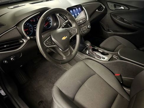 Used 2025 Chevrolet Malibu RS image 13