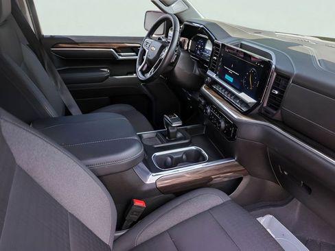 Certified 2025 Chevrolet Silverado 1500 LT w/ Texas Edition Plus image 32