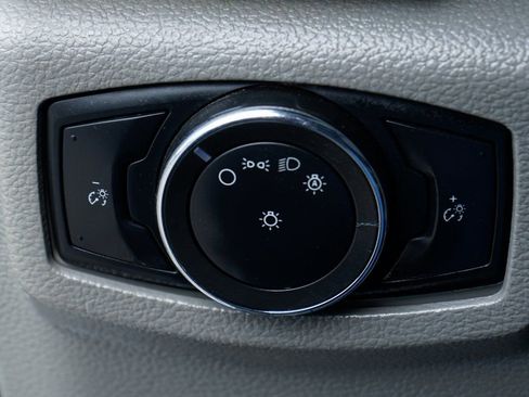 Used 2022 Ford F350 XLT image 19