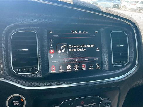 Used 2016 Dodge Charger R/T Scat Pack w/ Beats Audio Group RWD image 21