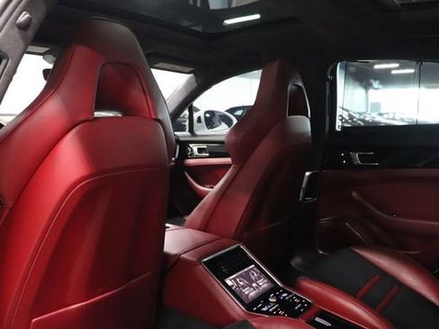 Used 2019 Porsche Panamera GTS AWD/4WD image 16