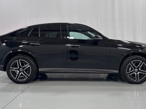 Certified 2025 Mercedes-Benz GLC 300 4MATIC image 5