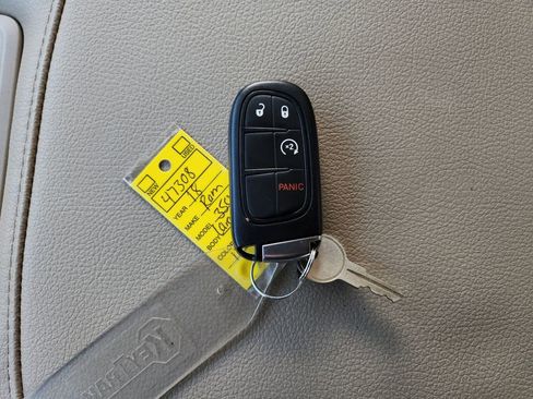 Used 2018 RAM 3500 Laramie image 28