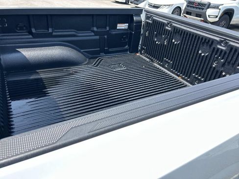 New 2026 Nissan Frontier SV w/ All-Weather Content Package RWD image 12
