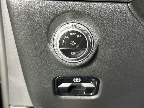 Certified 2024 Mercedes-Benz C 300 Sedan image 34