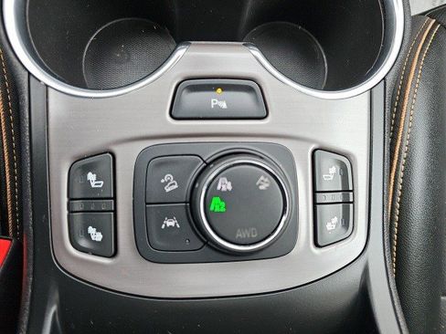 Used 2024 GMC Terrain AT4 w/ Infotainment Package II image 26