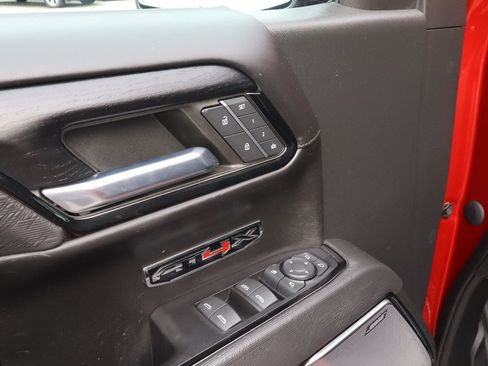 Used 2023 GMC Sierra 1500 AT4X AWD/4WD image 17