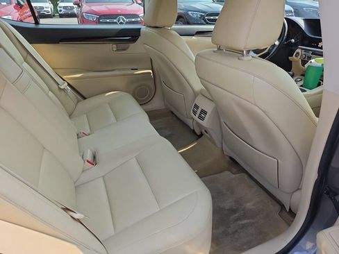 Used 2013 Lexus ES 350 w/ Premium Pkg FWD image 10