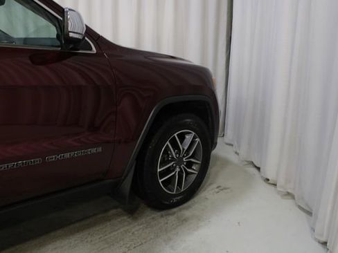 Used 2020 Jeep Grand Cherokee Limited AWD/4WD image 28