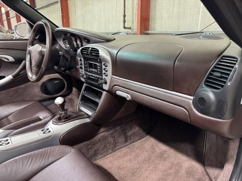 Used 2004 Porsche Boxster S image 20