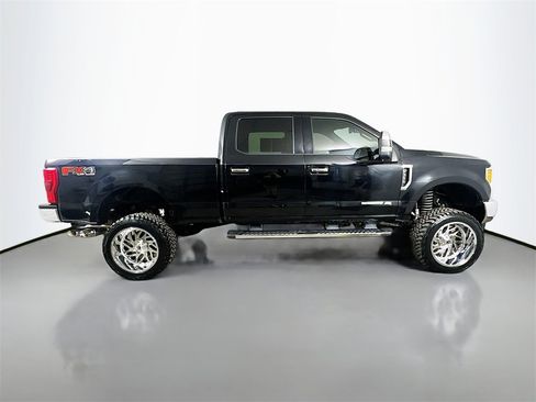 Used 2019 Ford F350 Lariat w/ Lariat Ultimate Package image 7