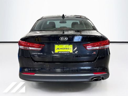 Used 2018 Kia Optima S FWD image 6