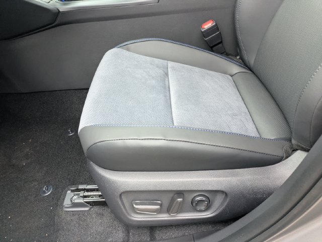 New 2026 Toyota RAV4 XSE AWD/4WD image 15