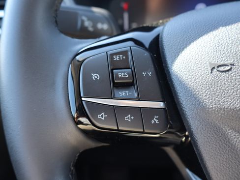 Used 2023 Ford Escape Active image 16