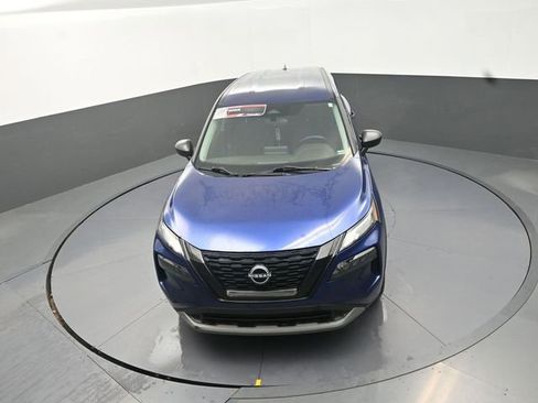 Used 2023 Nissan Rogue S AWD/4WD image 12