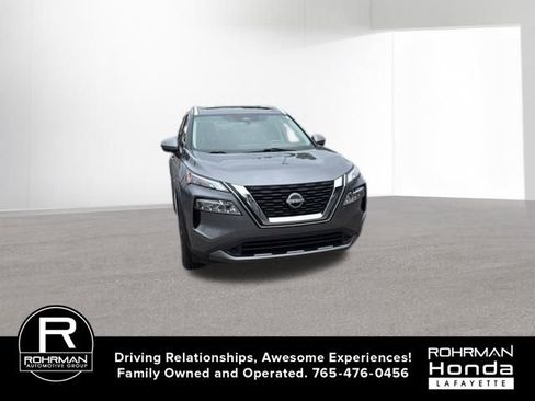 Used 2023 Nissan Rogue SL w/ SL Premium Package AWD/4WD image 3