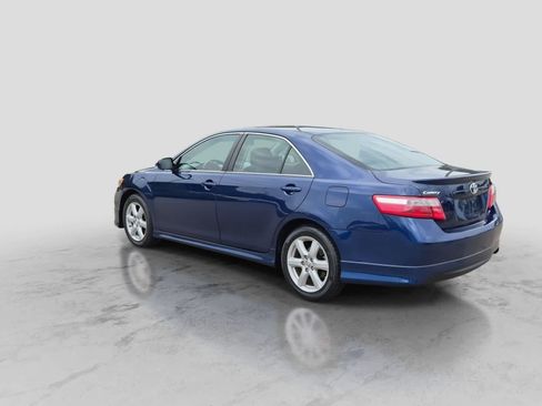 Used 2008 Toyota Camry FWD image 6