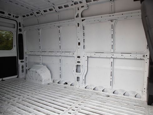 Used 2023 RAM ProMaster 2500 image 11