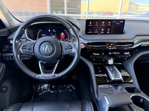 Used 2024 Acura MDX SH-AWD w/ Advance Package image 16